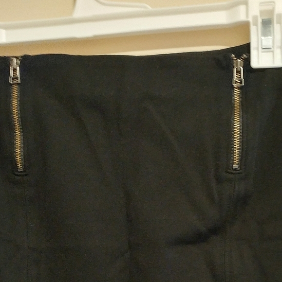 Sunday Best Mini Skirt with Zippers - Picture 4 of 5